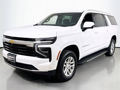 New 2025 Chevrolet Suburban LS w/ Max Trailering Package