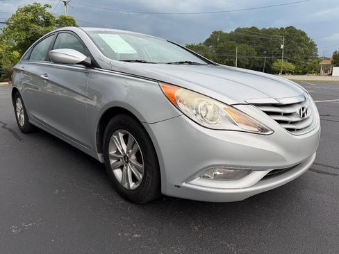 Used 2013 Hyundai Sonata GLS w/ Popular Equipment Pkg FWD image 4