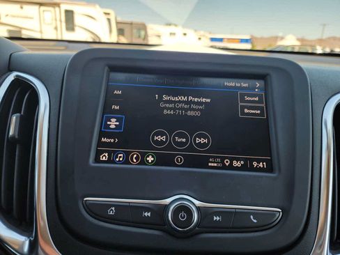 Used 2022 Chevrolet Equinox LT FWD image 22