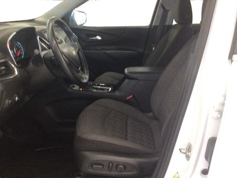 Used 2024 Chevrolet Equinox LT AWD/4WD image 9