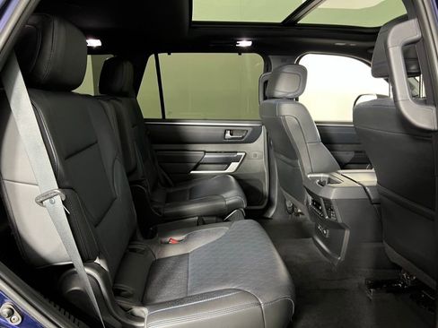 Used 2024 Toyota Sequoia Platinum image 29