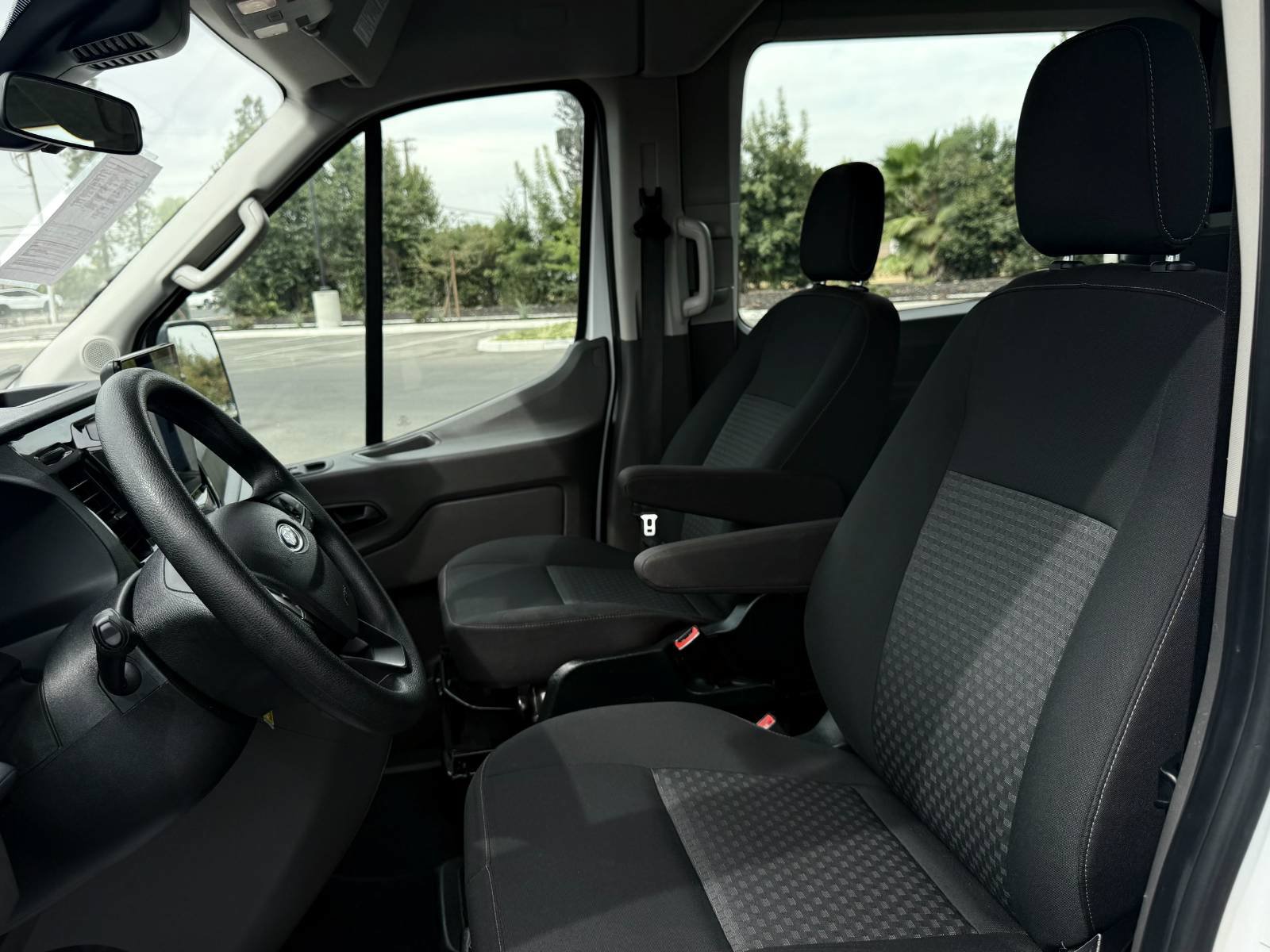 Used 2023 Ford Transit 350 XLT RWD image 17