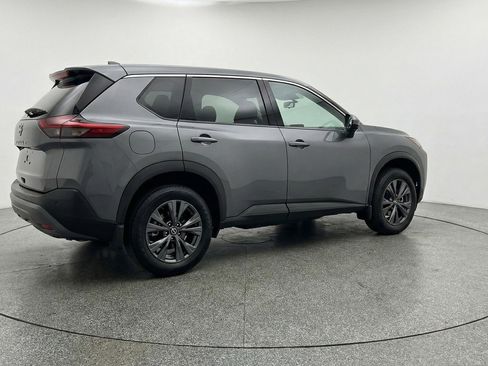 Used 2025 Nissan Rogue SV AWD/4WD image 7