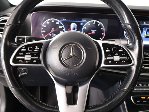 Used 2019 Mercedes-Benz E 450 4MATIC Sedan image 3