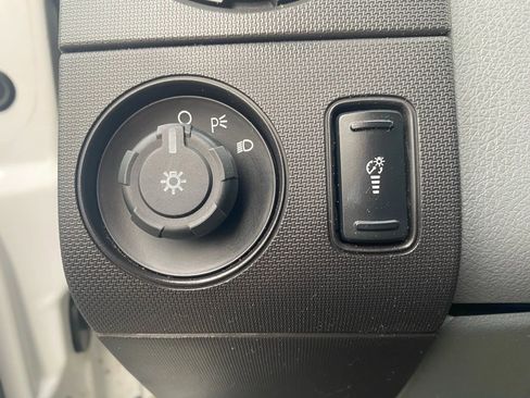 Used 2011 Ford F350 XL image 19