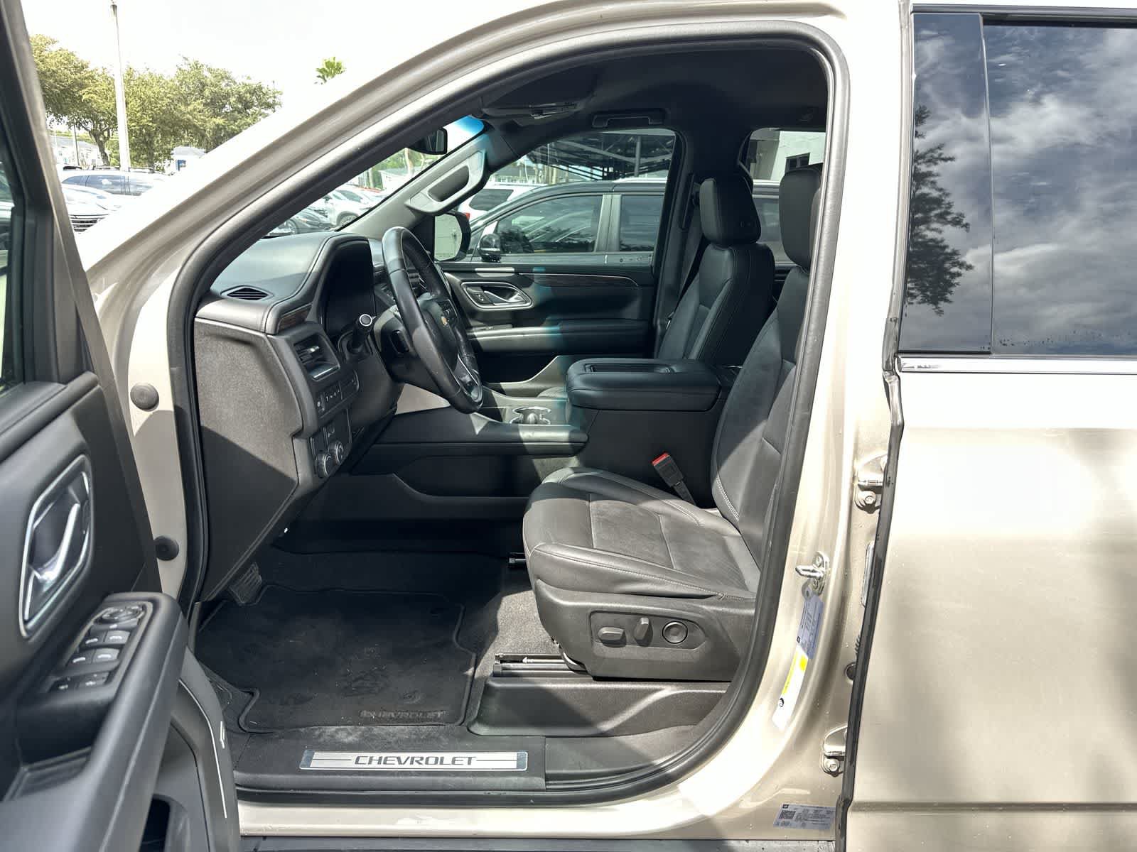 Used 2021 Chevrolet Tahoe LT RWD image 2