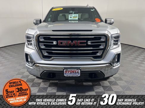 Used 2019 GMC Sierra 1500 SLT w/ SLT Premium Package image 11