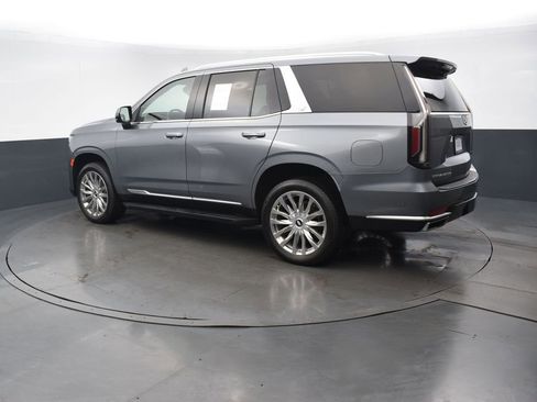 Used 2021 Cadillac Escalade Premium Luxury w/ LPO, Illumination Package image 3