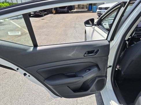 Used 2025 Nissan Altima 2.5 SV AWD/4WD image 26