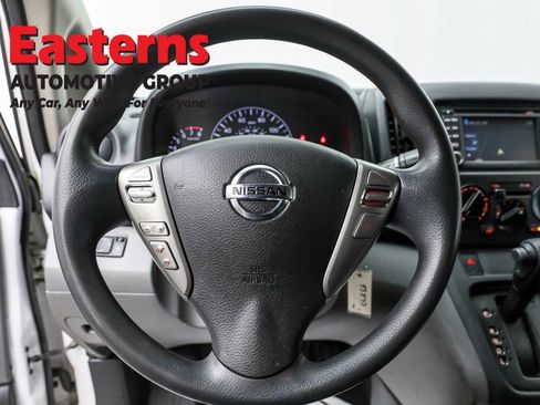 Used 2019 Nissan NV200 SV w/ Navigation Package FWD image 10