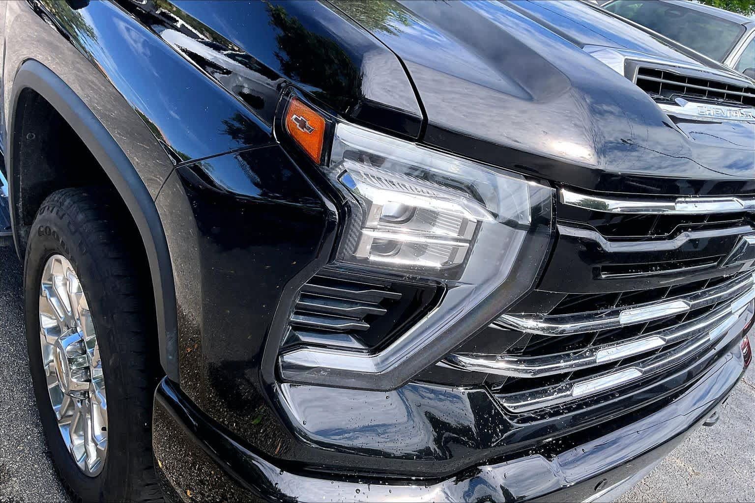 Certified 2025 Chevrolet Silverado 2500 LTZ w/ Z71 Chrome Sport Edition AWD/4WD image 27