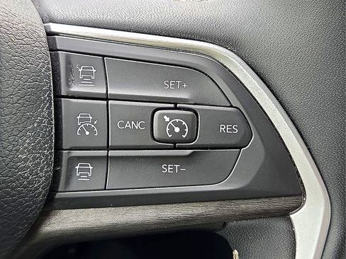 Used 2024 Jeep Grand Cherokee Limited 4xe AWD/4WD image 21