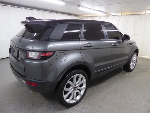 Used 2016 Land Rover Range Rover Evoque SE image 7
