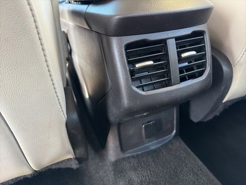 Used 2015 Ford Fusion Titanium image 29