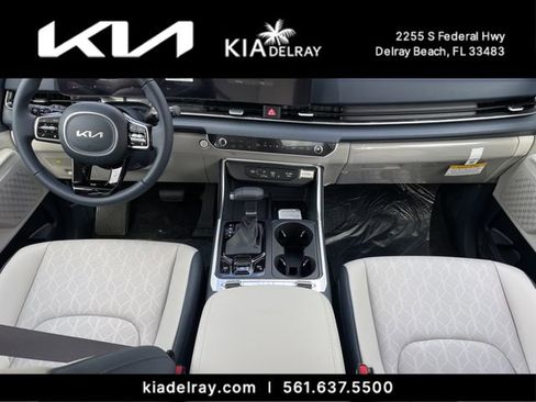 New 2026 Kia Carnival SX FWD image 11