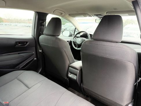 Used 2023 Toyota Corolla LE image 21