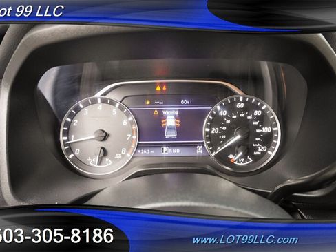 Used 2021 Nissan Titan SV w/ SV Convenience Package AWD/4WD image 23