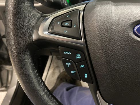 Used 2022 Ford Edge SEL w/ Convenience Package AWD/4WD image 23