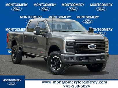 New 2026 Ford F350 Platinum w/ Tremor Off-Road Package
