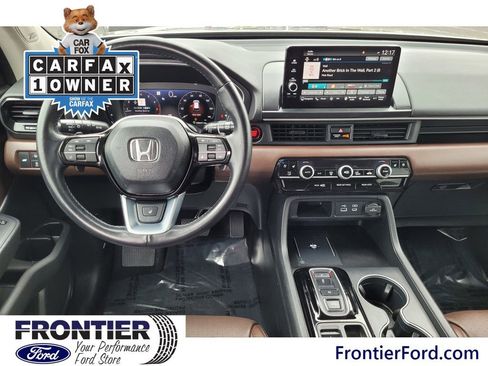 Used 2023 Honda Pilot Elite image 8