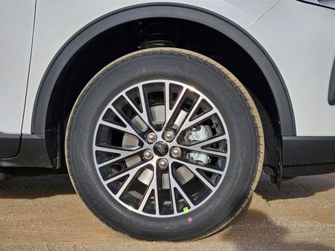 New 2026 Ford Escape SE image 10