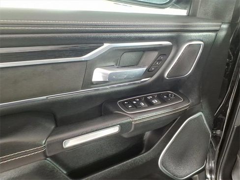 Used 2023 RAM 1500 Laramie image 10