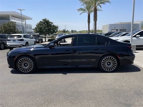 New 2025 BMW 740i image 9