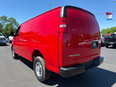 New 2026 Chevrolet Express 2500 w/ Driver Convenience Package RWD image 3