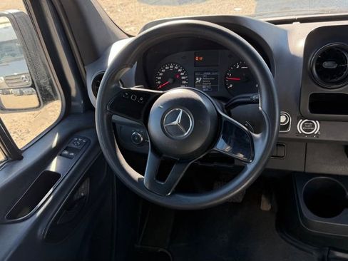 Used 2019 Mercedes-Benz Sprinter 144 Cargo image 15