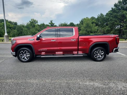 Used 2026 GMC Sierra 1500 SLT w/ SLT Premium Package AWD/4WD image 2