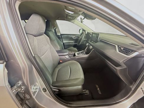 Certified 2022 Toyota RAV4 XLE AWD/4WD image 26