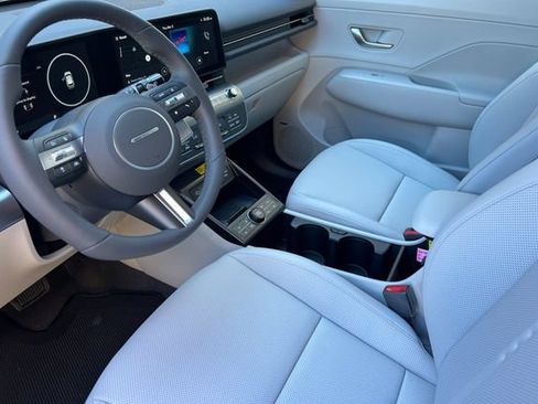 New 2026 Hyundai Kona Limited FWD image 9
