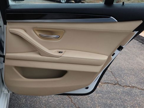 Used 2015 BMW 528i Sedan image 16