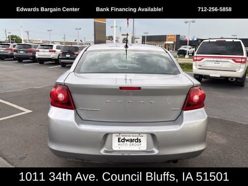 Used 2013 Dodge Avenger SXT image 7