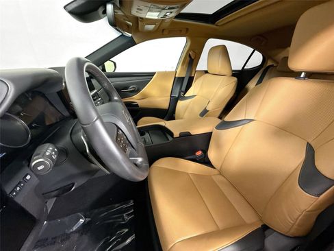 Used 2023 Lexus ES 350 image 15