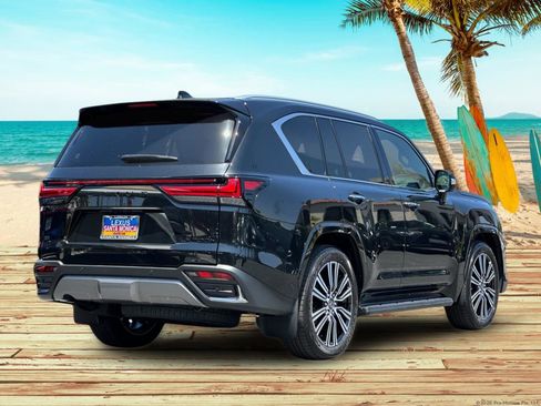 Used 2026 Lexus LX 700h Luxury AWD/4WD image 6