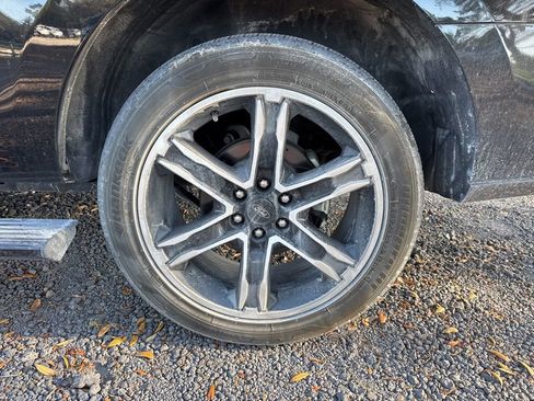 Used 2019 Ford Expedition Limited w/ Equipment Group 303A image 16