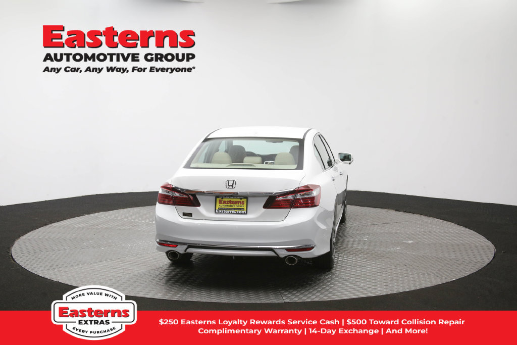 Used 2017 Honda Accord EX-L image 39