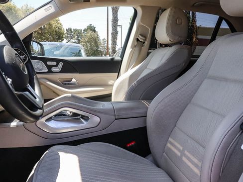 Used 2020 Mercedes-Benz GLE 350 image 26