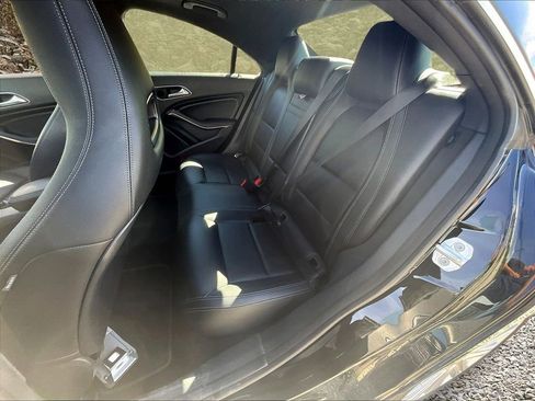 Used 2018 Mercedes-Benz CLA 250 image 23