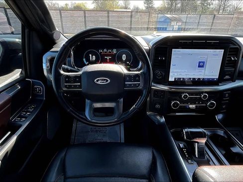 Used 2022 Ford F150 Lariat image 3