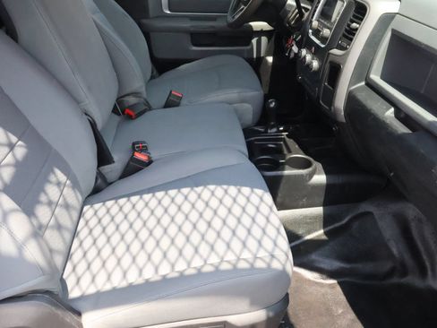 Used 2018 RAM 5500 Tradesman w/ Payload Upgrade Package AWD/4WD image 46