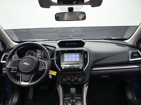Used 2019 Subaru Forester Premium image 12
