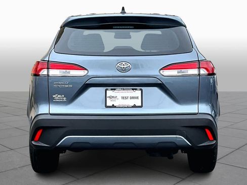 Certified 2024 Toyota Corolla Cross L image 4