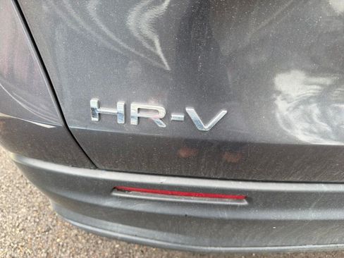 Used 2023 Honda HR-V LX image 8