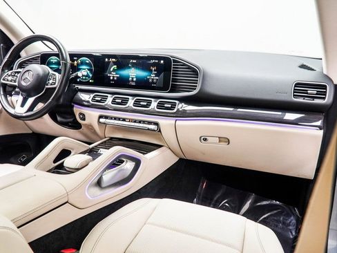 Used 2023 Mercedes-Benz GLE 450 4MATIC w/ Premium Package image 15