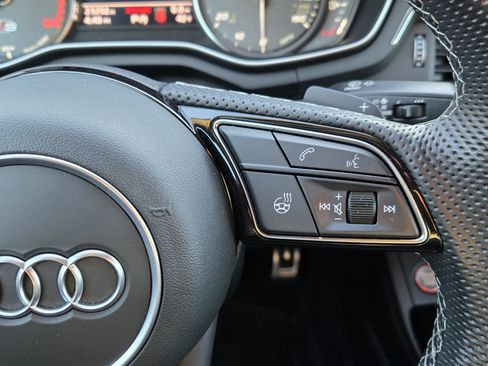 Used 2023 Audi S5 Premium w/ Convenience Package image 27