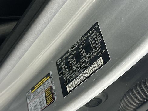 Used 2025 Hyundai Santa Fe SEL image 12