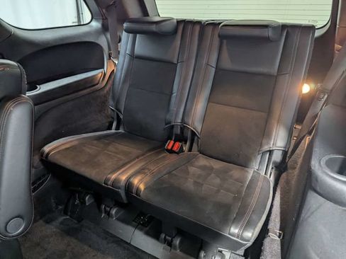 Used 2022 Dodge Durango R/T w/ Blacktop Package AWD/4WD image 9