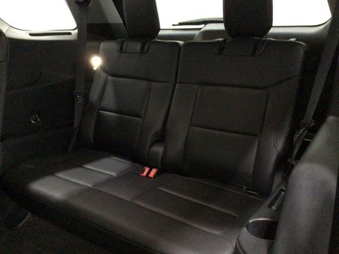 Used 2023 Ford Explorer XLT w/ Equipment Group 202A AWD/4WD image 20